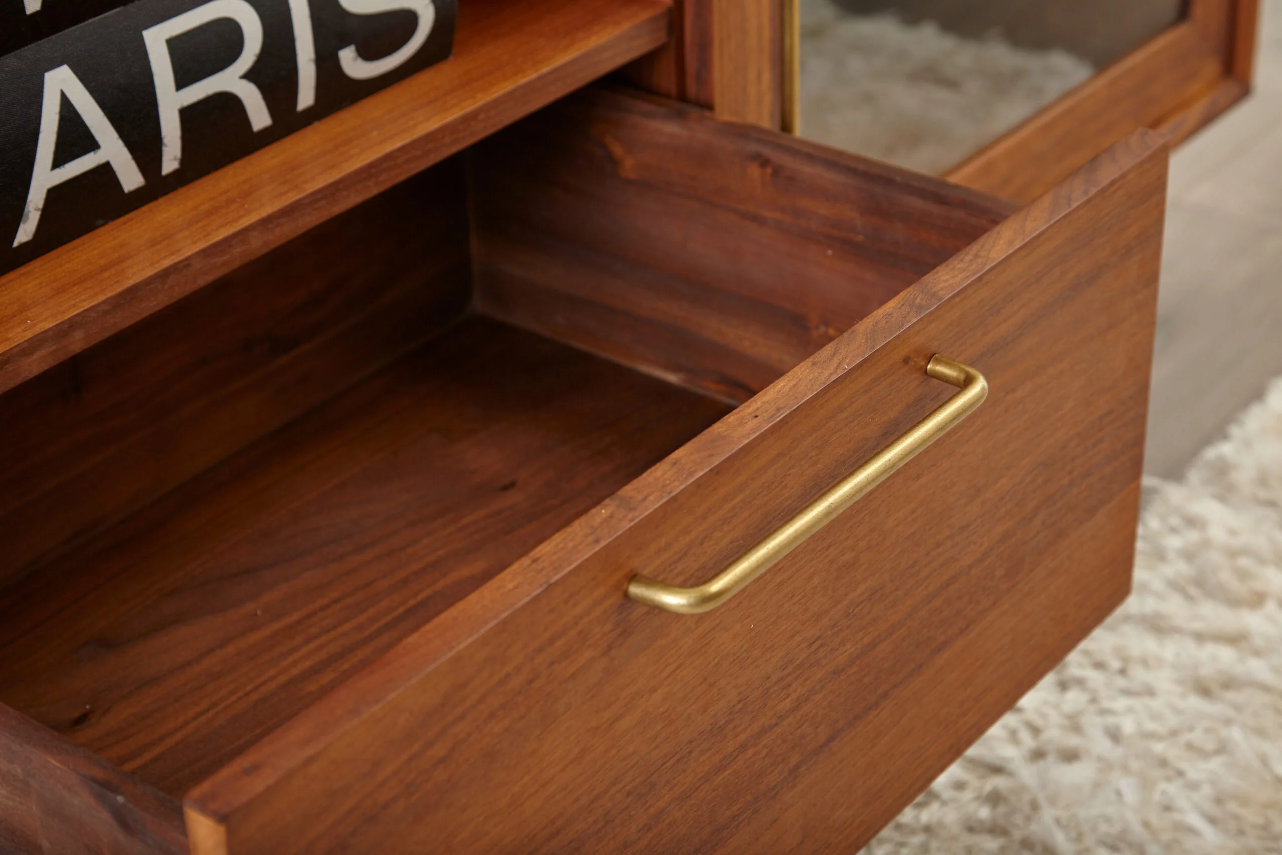 Denali Media Cabinet - Image 4