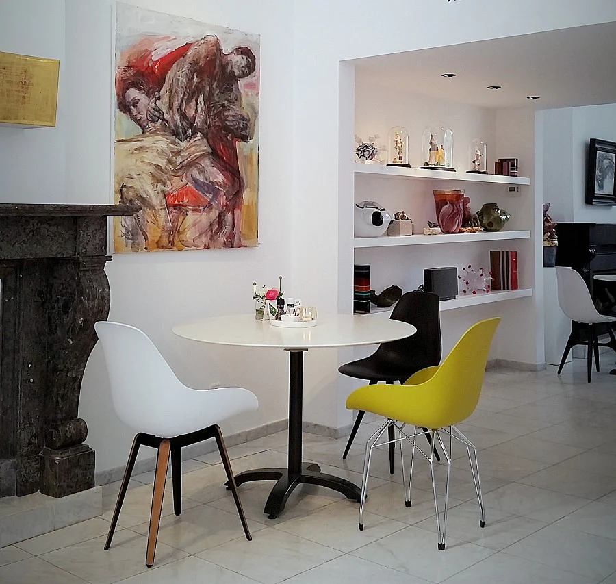 Slice Dimple Chair - Image 7