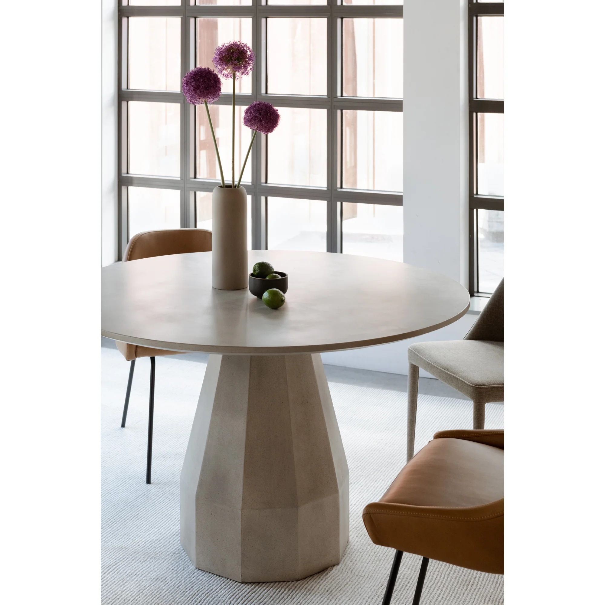 Templo Outdoor Dining Table - Image 5