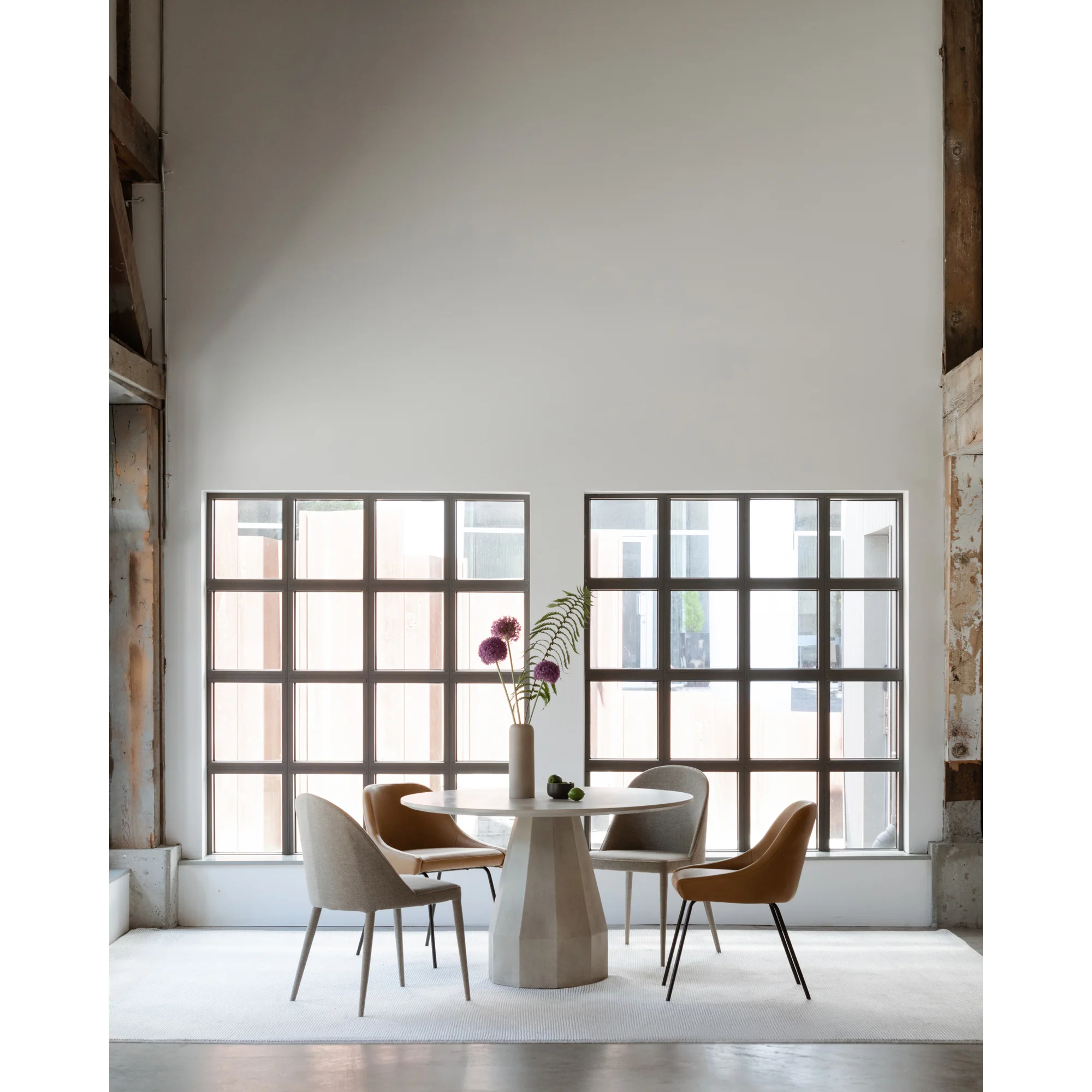 Templo Outdoor Dining Table - Image 6